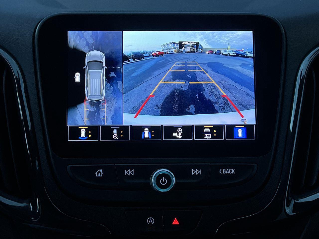 2022 Chevrolet Equinox AWD, MOONROOF, LEATHER SEATS, REMOTE START, POWER LIFTGATE, NAV!! Photo