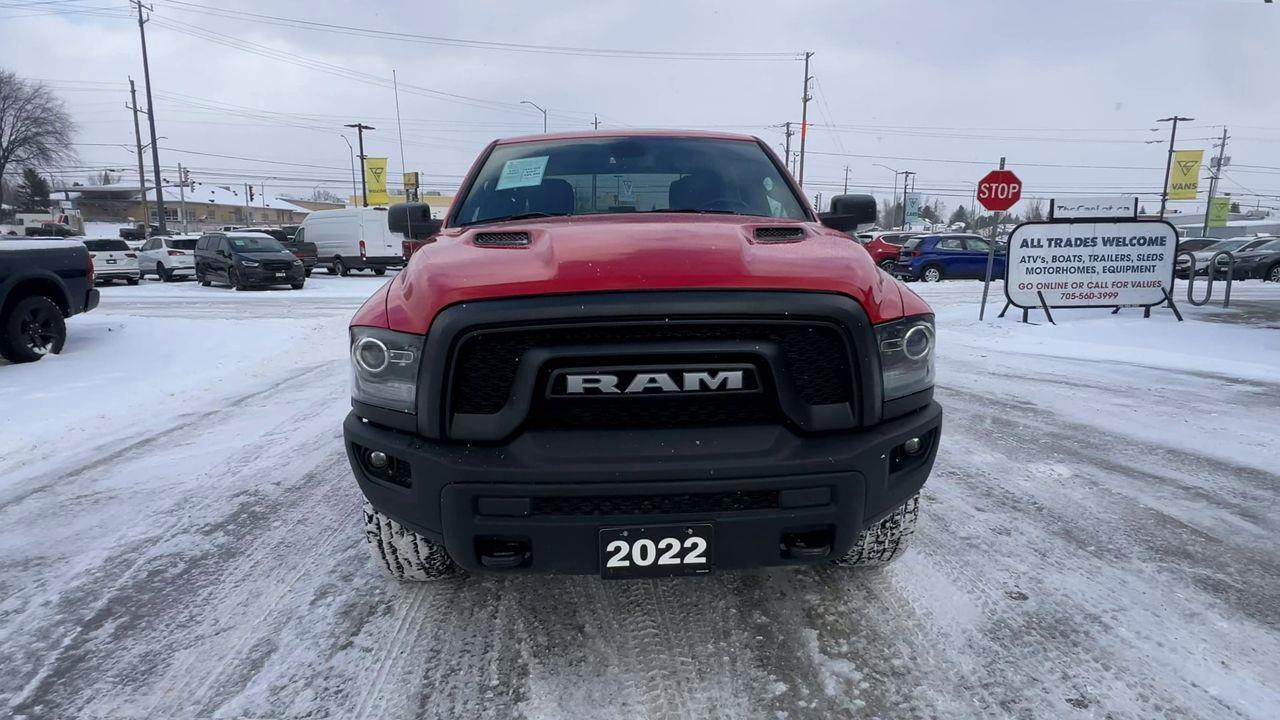 2022 RAM 1500 Classic 4X4, WARLOCK 6 PASSENGER, MOONROOF, BACK UP CAM, NAV!! Photo