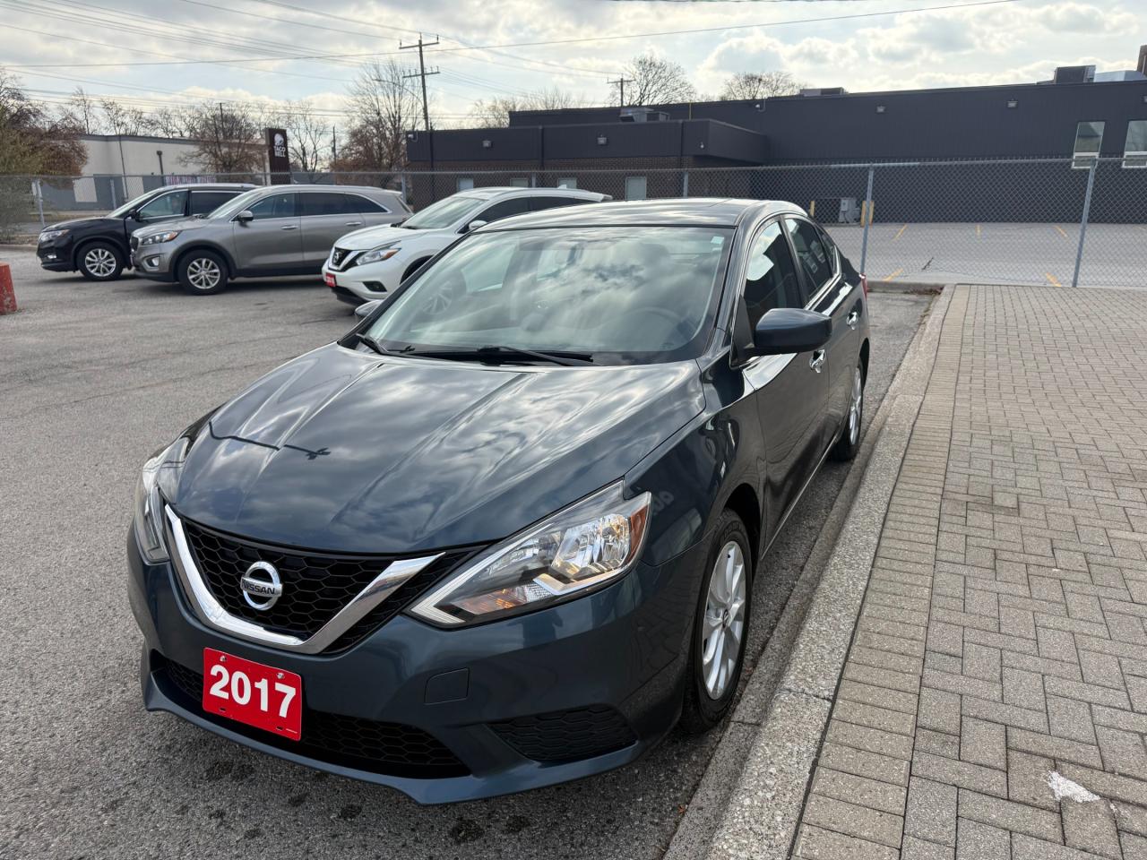 2017 Nissan Sentra 1.8 SV Photo