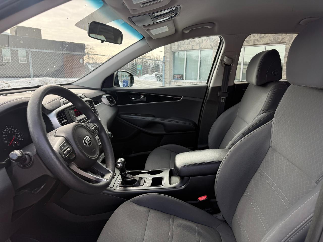 2017 Kia Sorento 2.4L LX All Wheel Drive! Photo