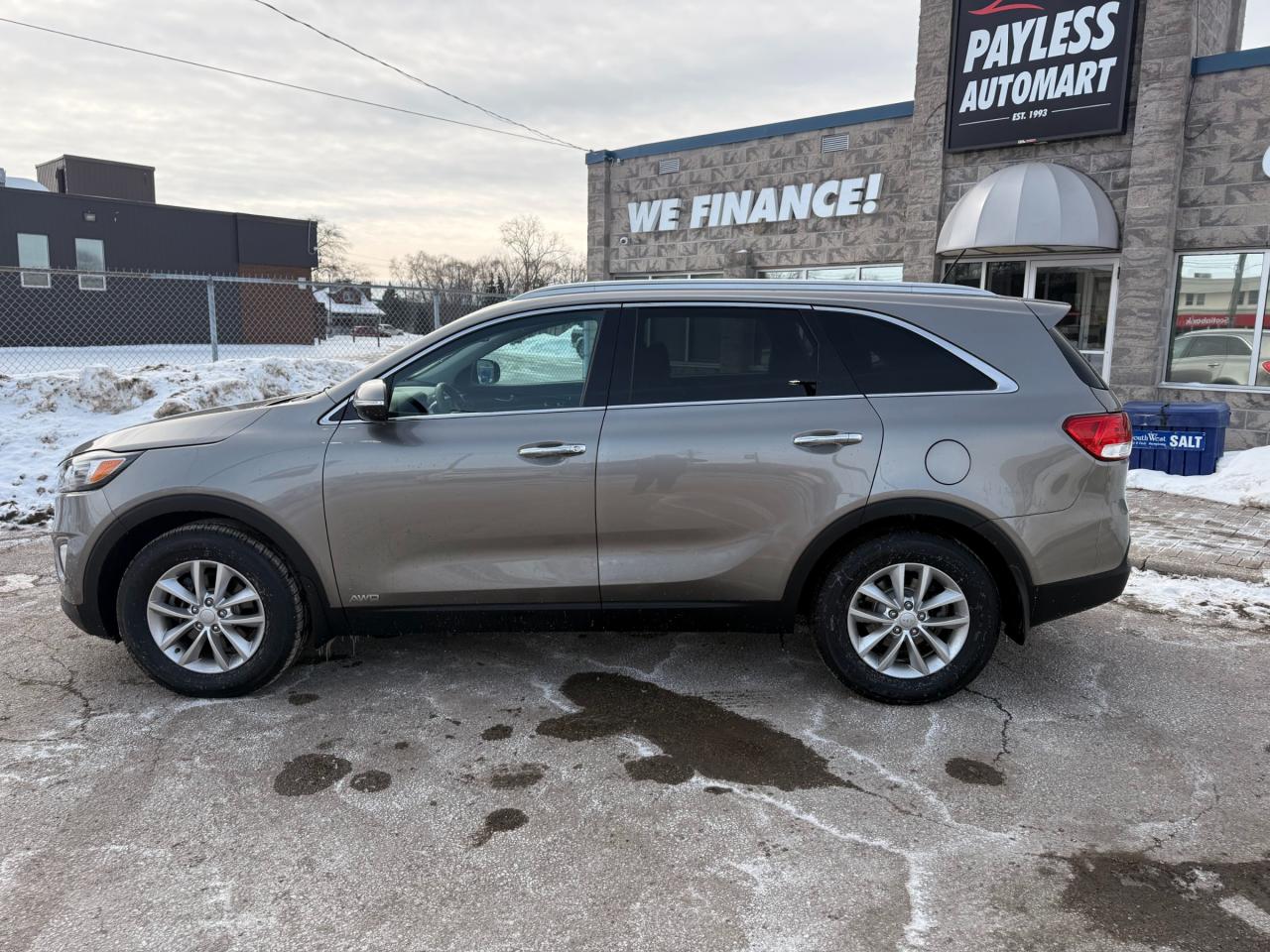 2017 Kia Sorento 2.4L LX All Wheel Drive! Photo