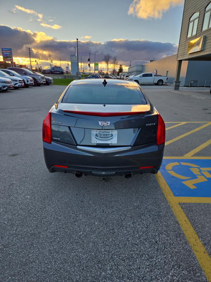 2018 Cadillac ATS Luxury AWD Photo3