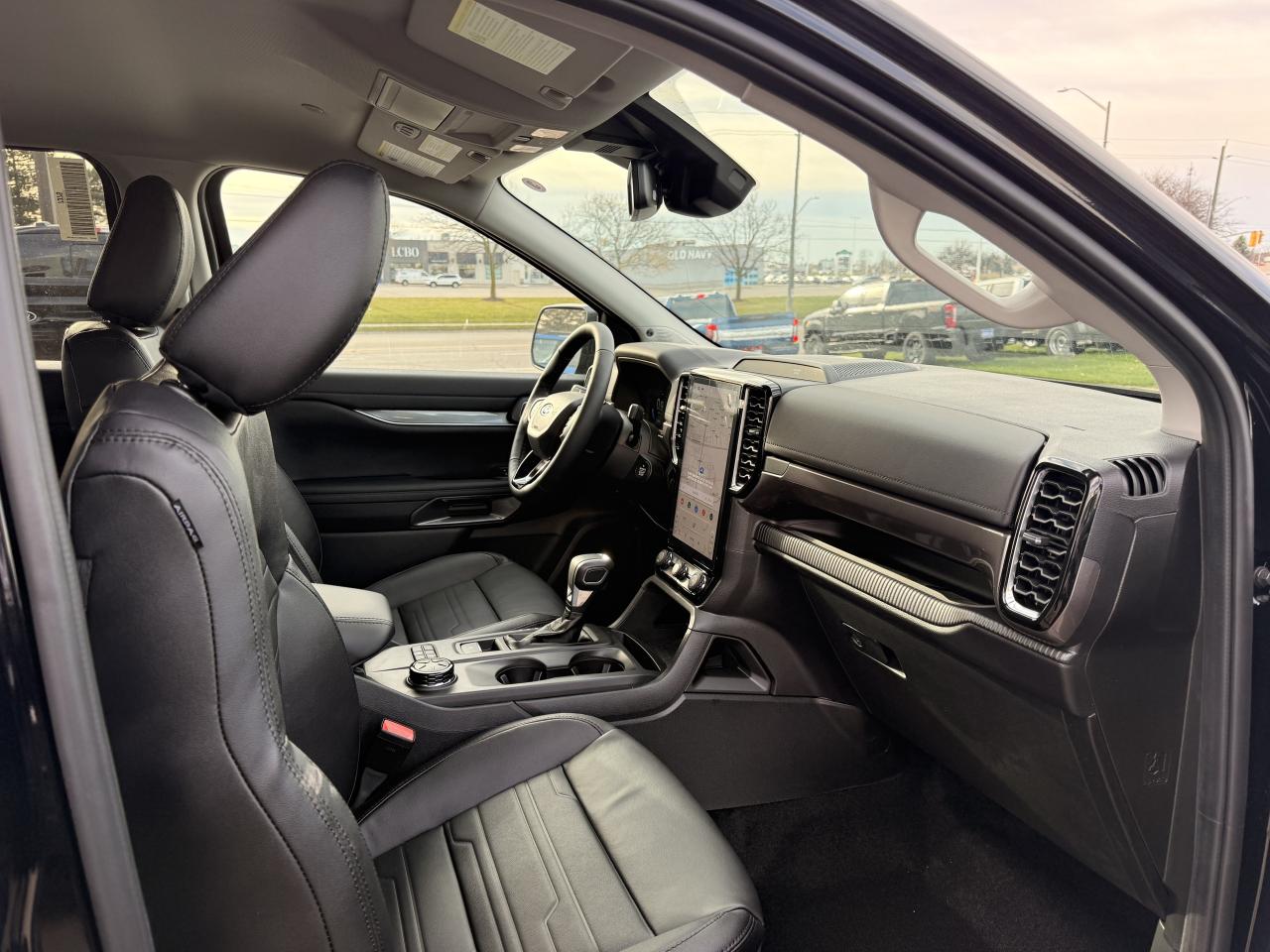 2025 Ford Ranger Lariat Photo