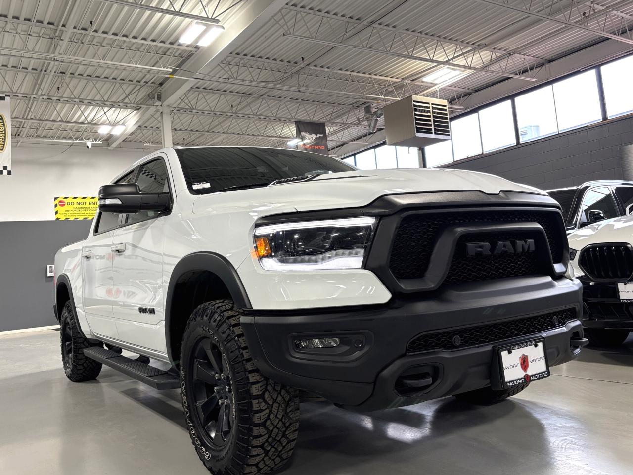 2022 RAM 1500 Rebel|V8HEMI|4X4|CREW|NAV|ALPINE|LEATHER|ANTITHEFT Photo