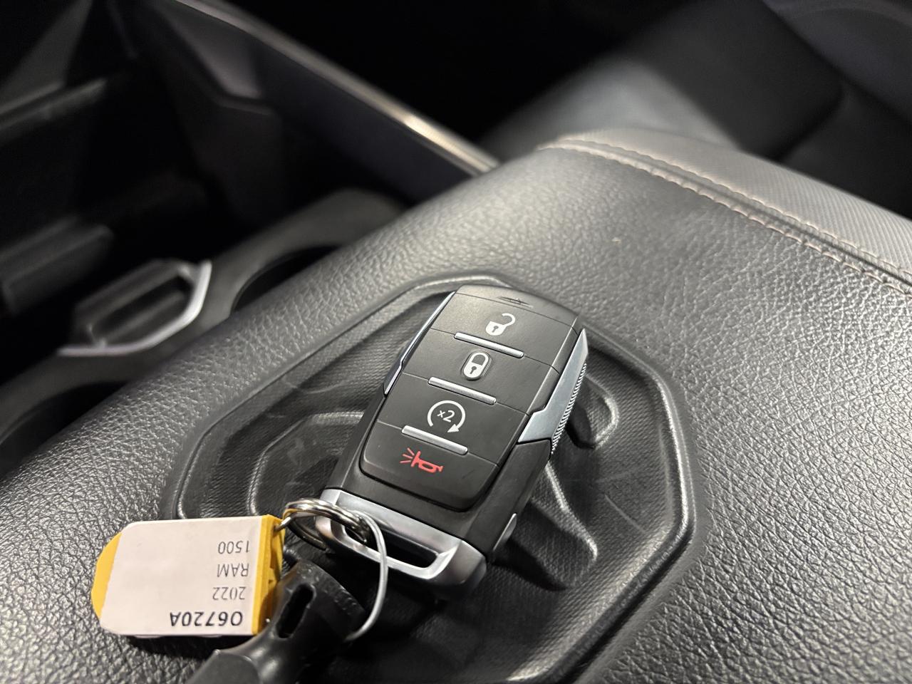 2022 RAM 1500 Rebel|V8HEMI|4X4|CREW|NAV|ALPINE|LEATHER|ANTITHEFT Photo