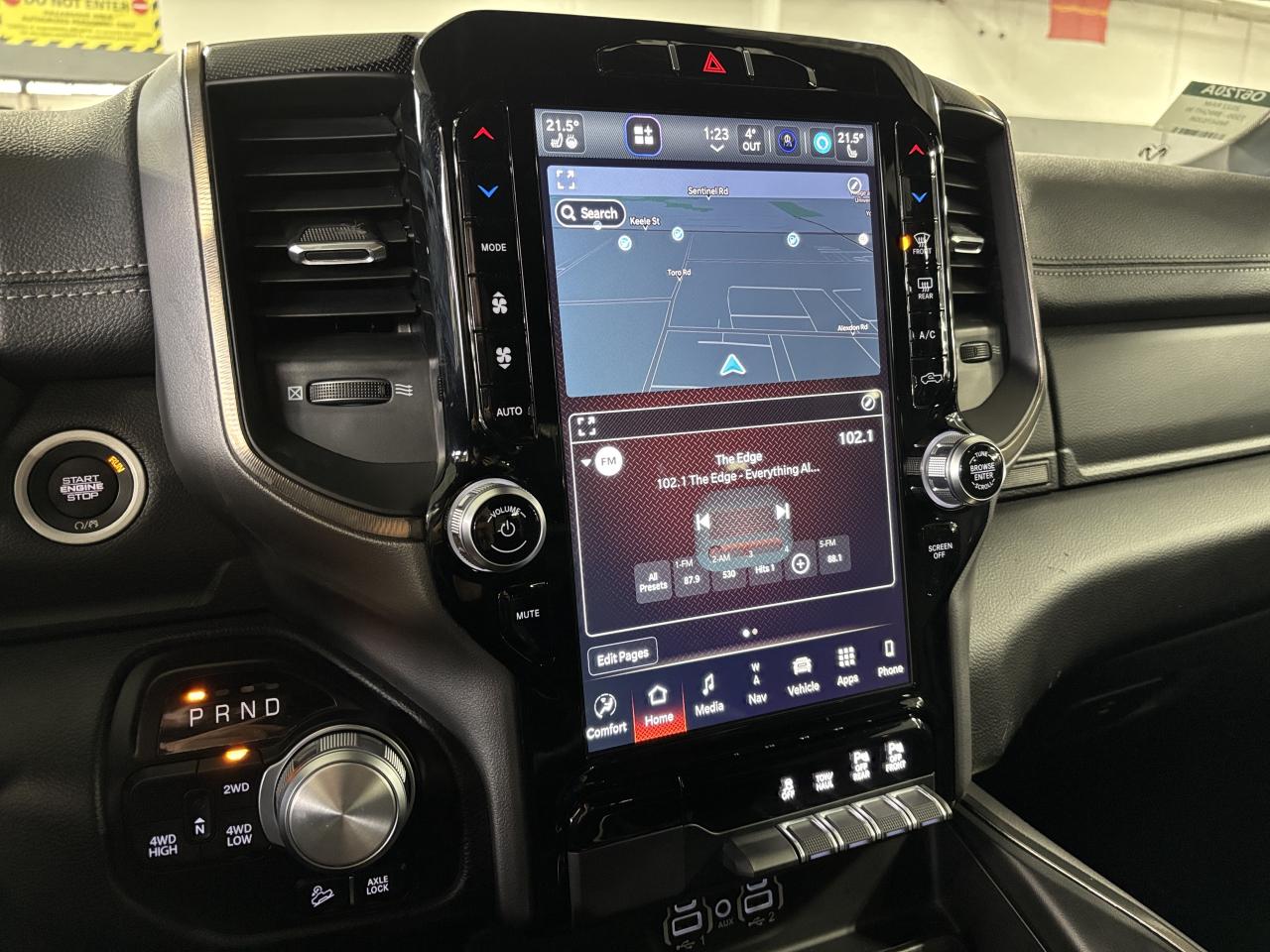 2022 RAM 1500 Rebel|V8HEMI|4X4|CREW|NAV|ALPINE|LEATHER|ANTITHEFT Photo