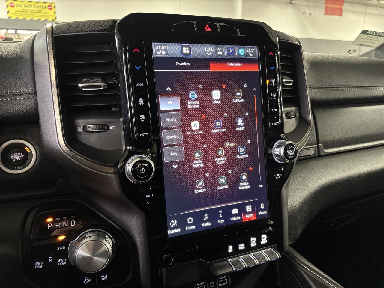 2022 RAM 1500 Rebel|V8HEMI|4X4|CREW|NAV|ALPINE|LEATHER|ANTITHEFT Photo