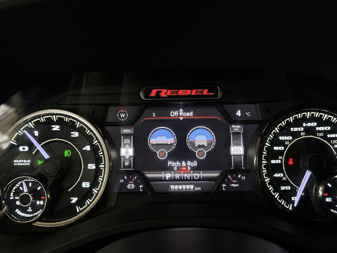 2022 RAM 1500 Rebel|V8HEMI|4X4|CREW|NAV|ALPINE|LEATHER|ANTITHEFT Photo