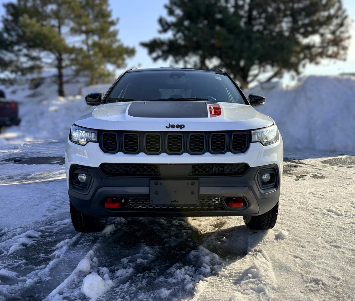 2026 Jeep Compass Trailhawk 4x4 Photo1