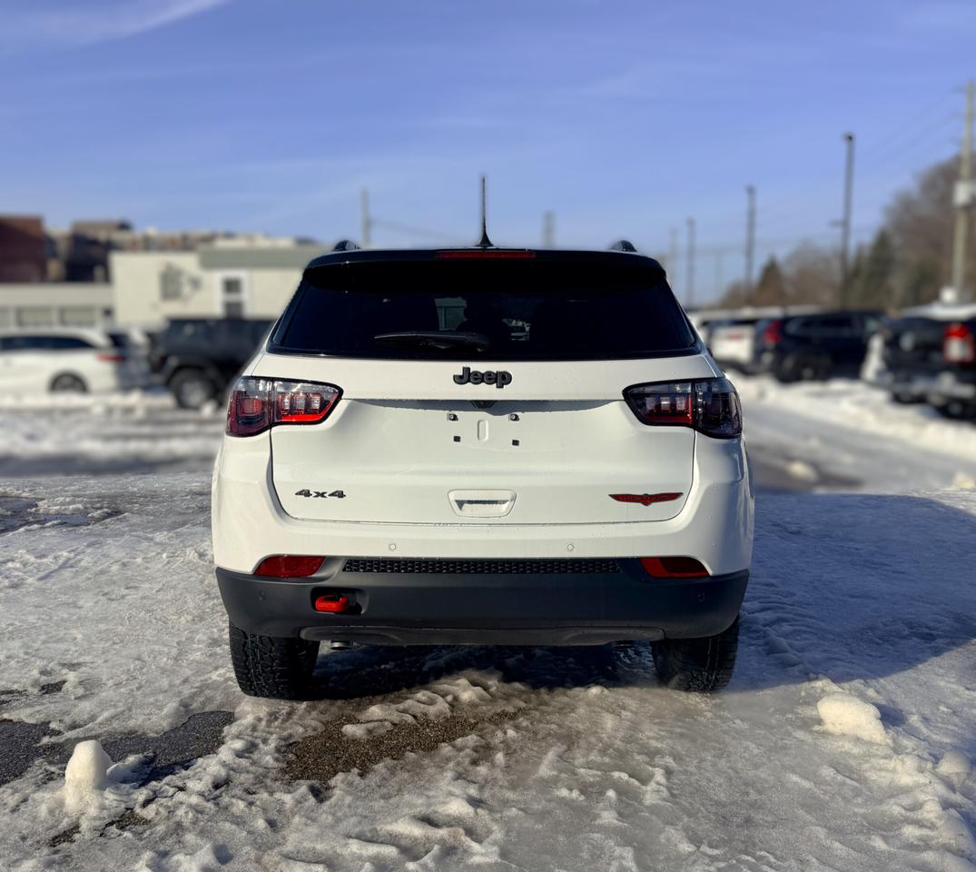 2026 Jeep Compass Trailhawk 4x4 Photo