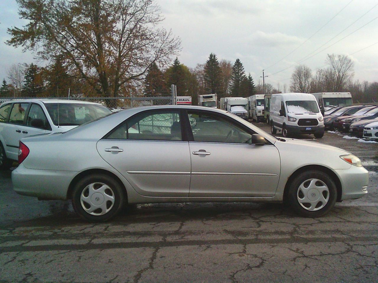 2002 Toyota Camry 4DR SDN LE AUTO Photo4