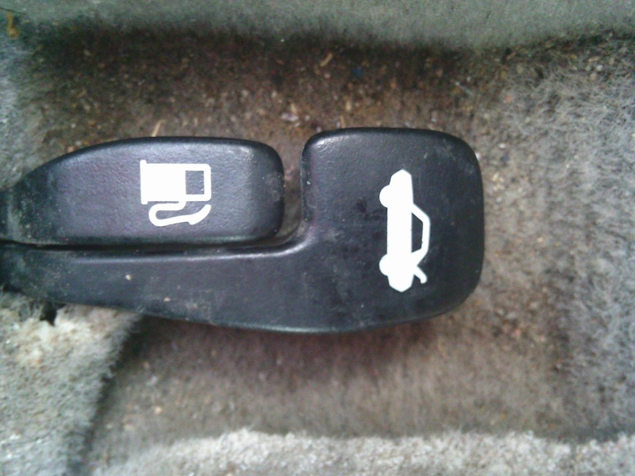 2002 Toyota Camry 4DR SDN LE AUTO - Photo #18