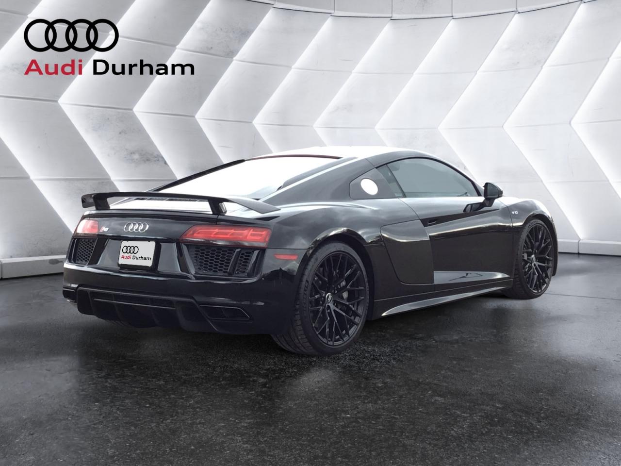 2017 Audi R8 V10 Plus + Le Mans Pkg | Sport Pkg | B&O Sound Sys Photo4