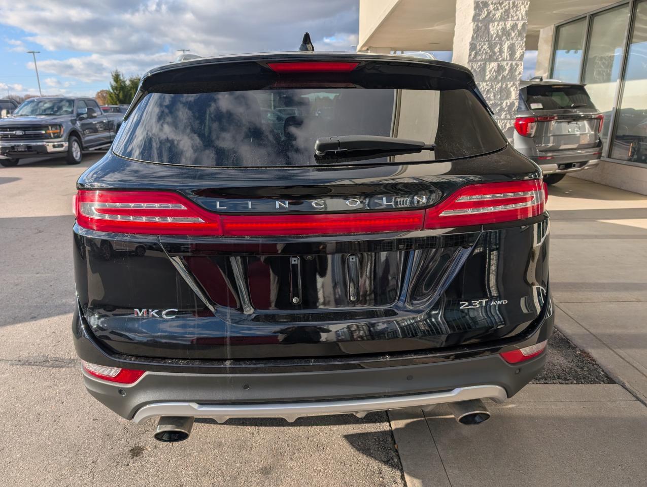 2017 Lincoln MKC Reserve Photo4