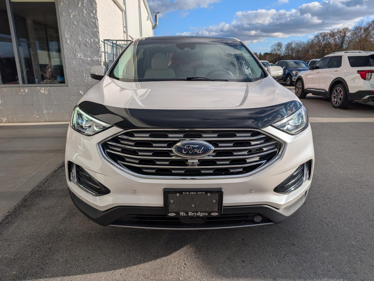 2019 Ford Edge Titanium Photo