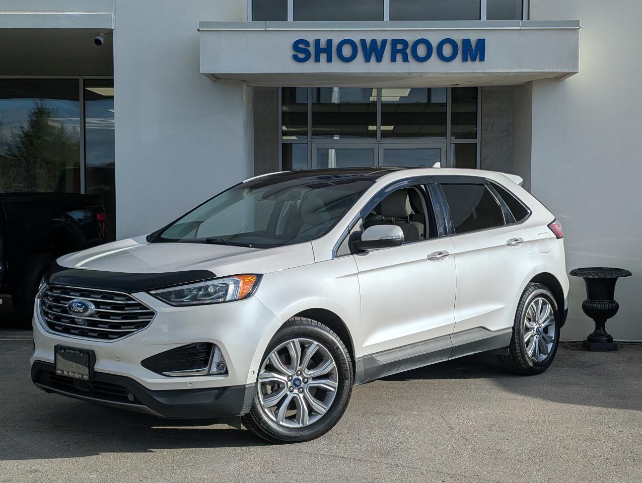 2019 Ford Edge Titanium Photo0