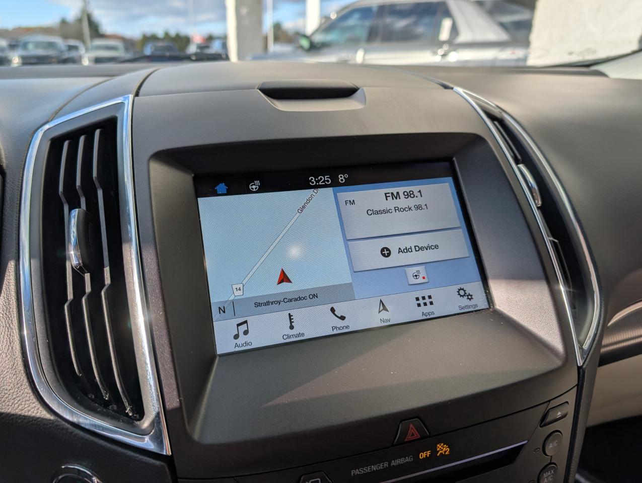 2019 Ford Edge Titanium Photo