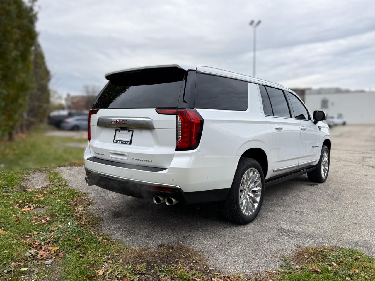2023 GMC Yukon XL 4WD 4dr Denali | NAVIGATION | BOSE AUDIO | Photo