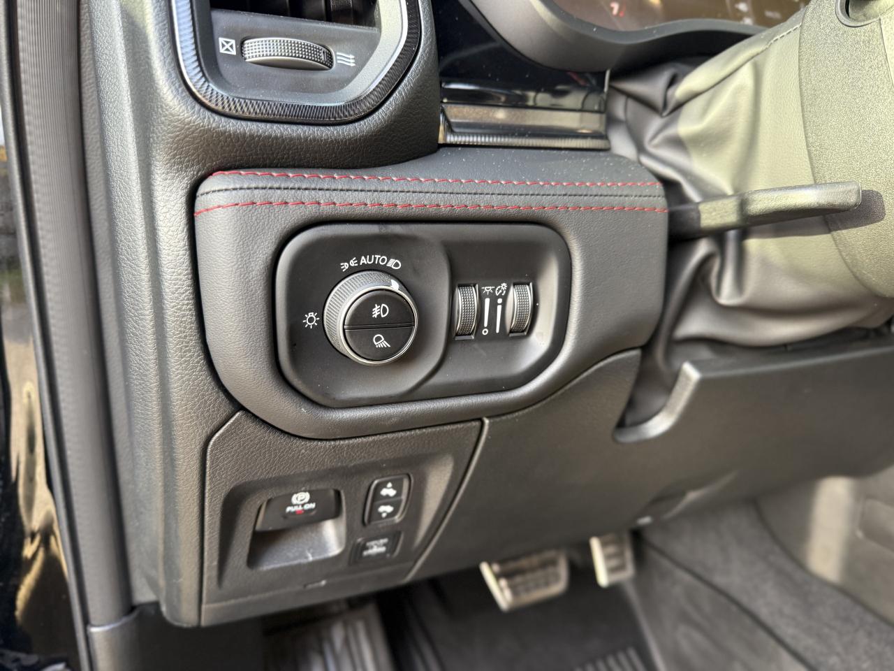 2025 RAM 1500 RHO 4x4 Crew Cab | NO LUXURY TAX! Photo