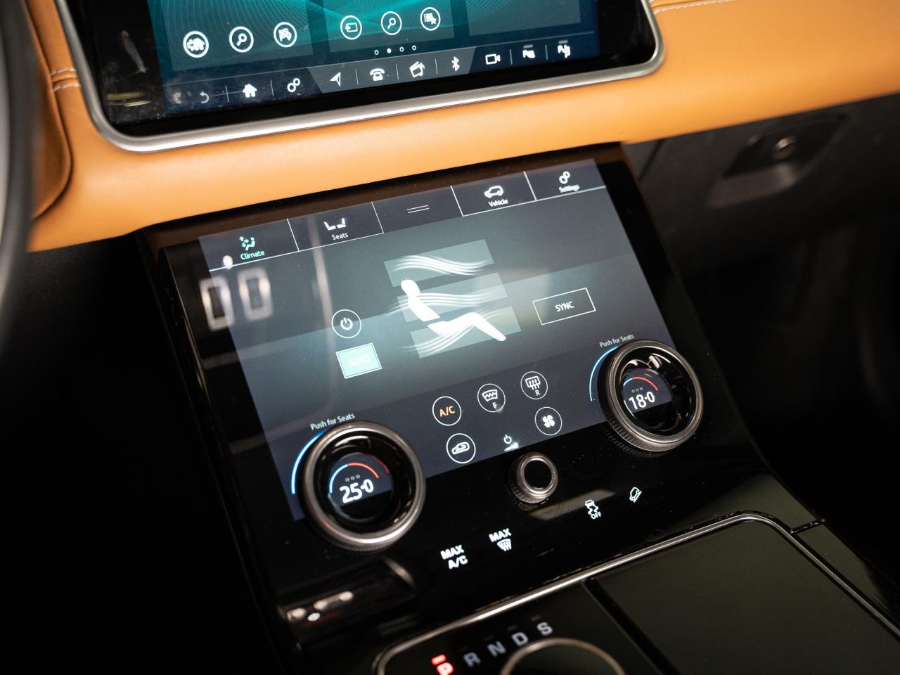 2019 Land Rover Range Rover Velar P300 | R-DYNAMIC | HSE | MERIDIAN | PANO Photo