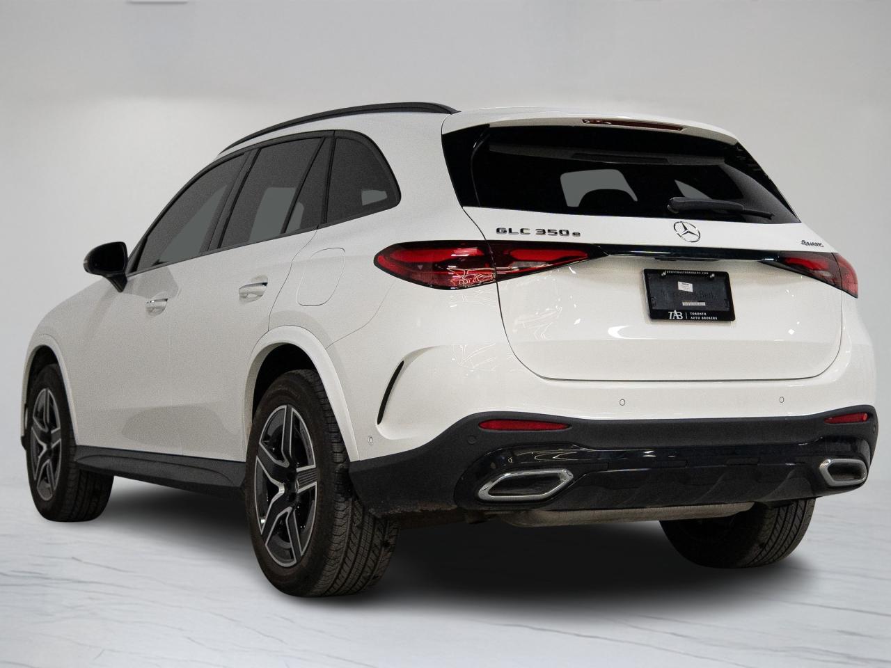 2025 Mercedes-Benz GLC 350E | AMG | EXCLUSIVE PKG | DRIVER'S ASSIST PKG Photo4