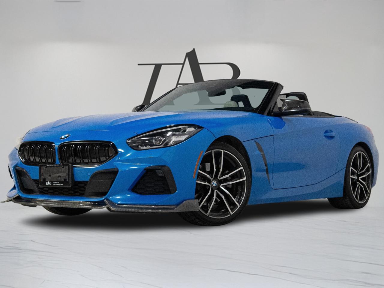 2021 BMW Z4 EDRIVE30i | ROADSTER | PREMIUM PKG | CARBON FIBRE Photo2