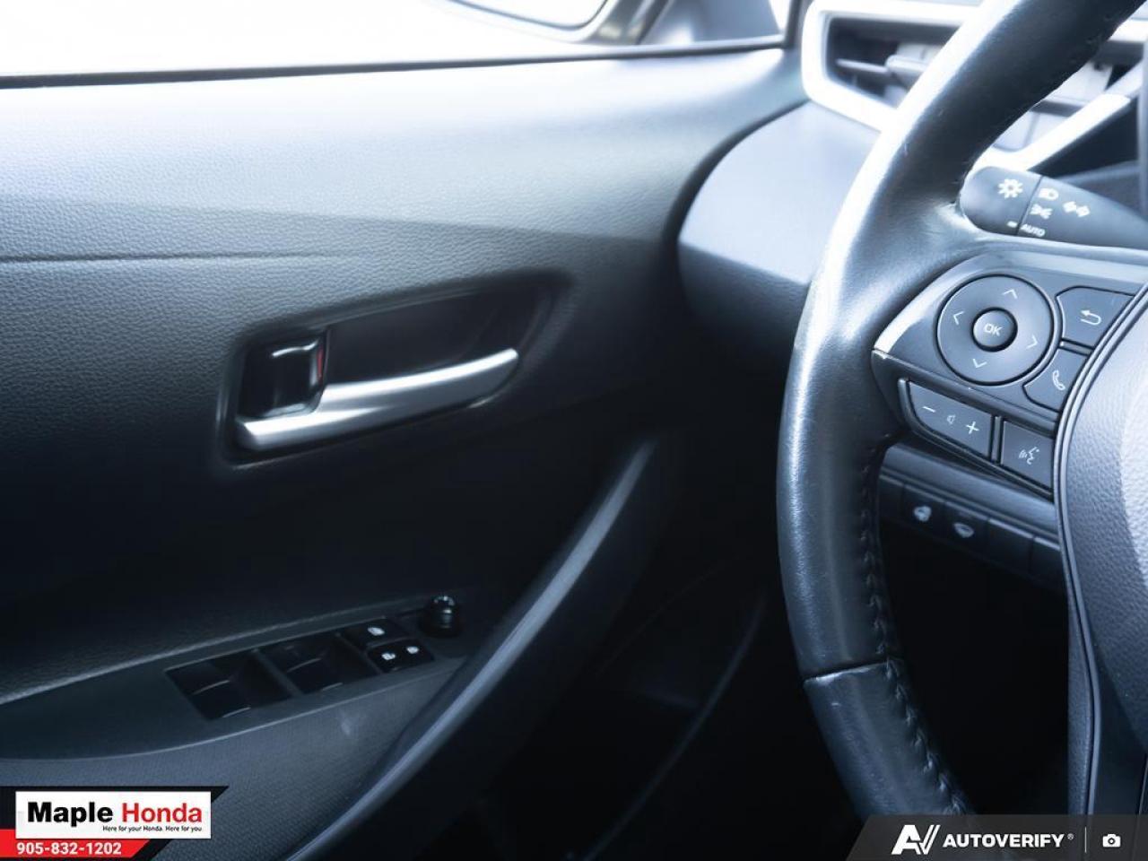 2020 Toyota Corolla Alloy wheels| Sunroof| Heated Seats| Rear Camera| Photo