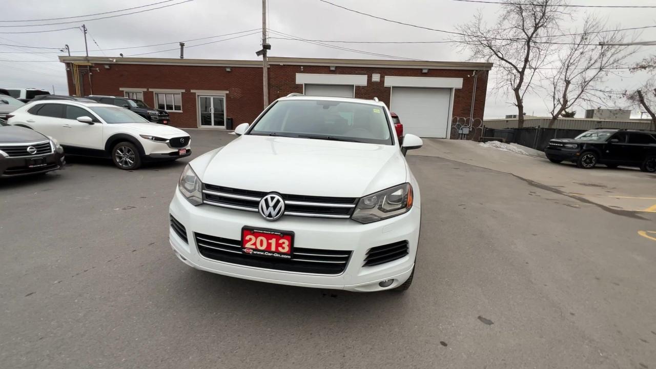 2013 Volkswagen Touareg COMFORTLINE SPORT AWD | HTD LEATHER | PANO ROOF Photo
