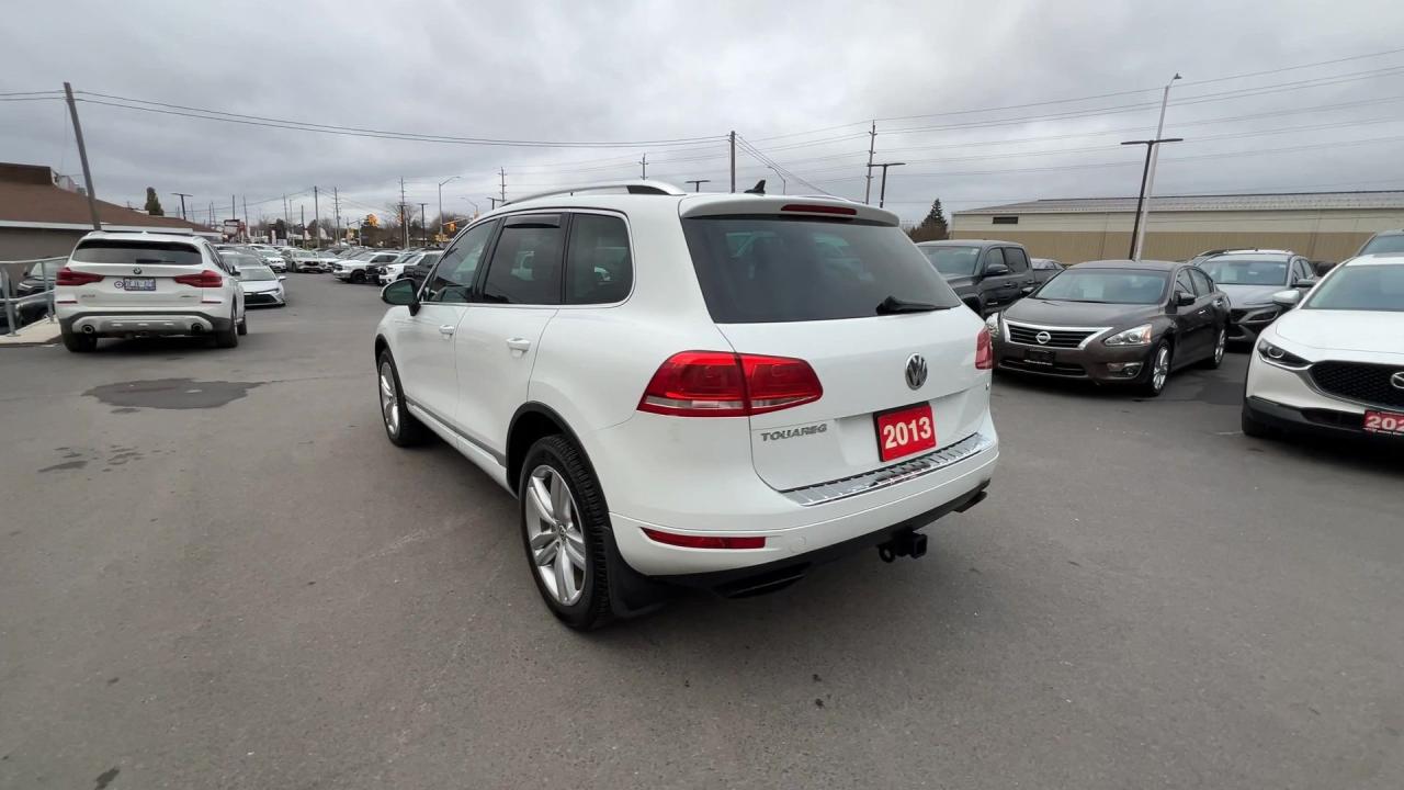 2013 Volkswagen Touareg COMFORTLINE SPORT AWD | HTD LEATHER | PANO ROOF Photo