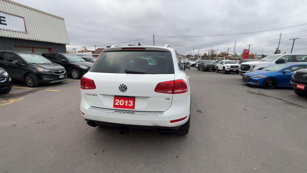 2013 Volkswagen Touareg COMFORTLINE SPORT AWD | HTD LEATHER | PANO ROOF Photo