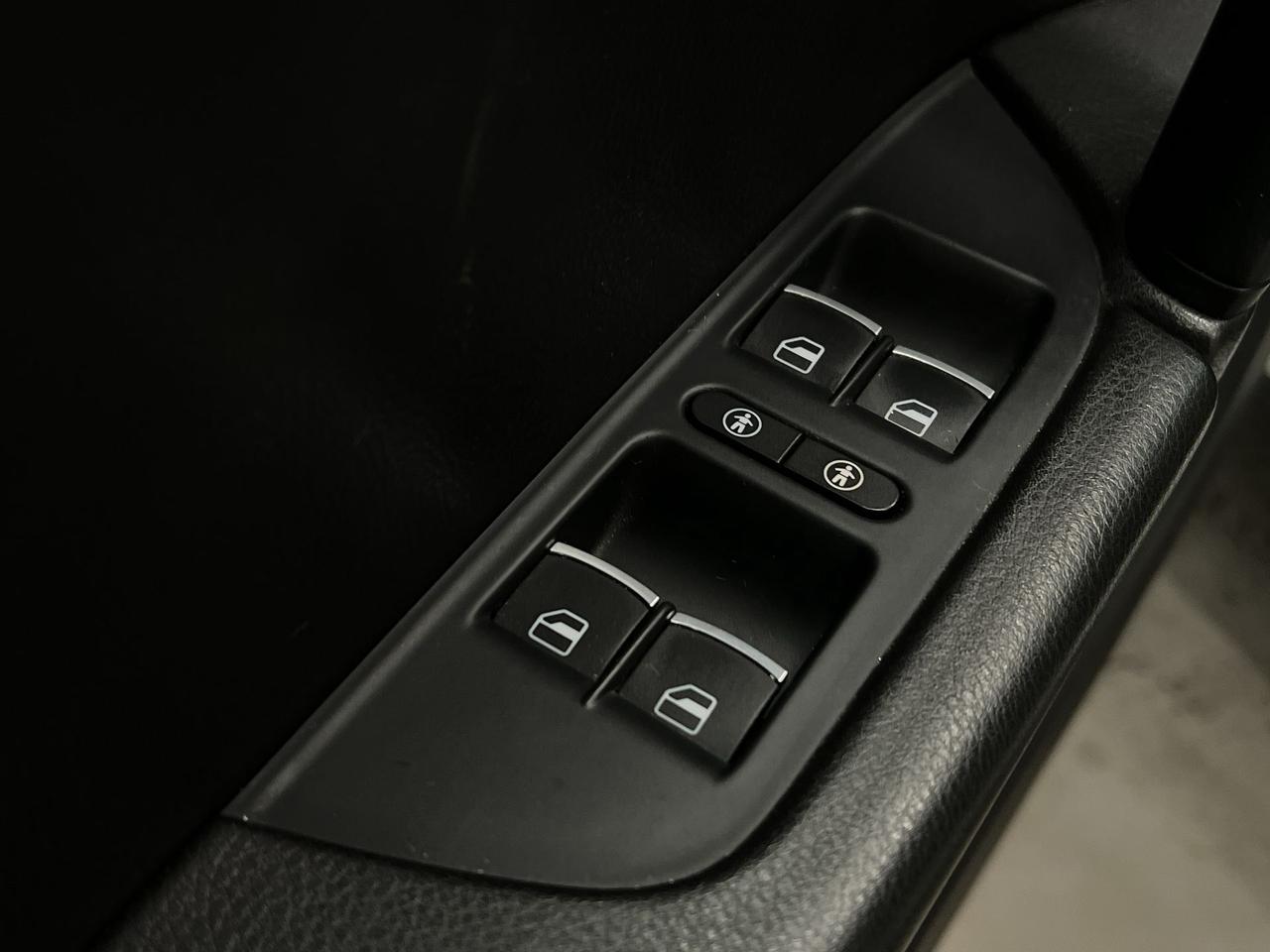 2013 Volkswagen Touareg COMFORTLINE SPORT AWD | HTD LEATHER | PANO ROOF Photo