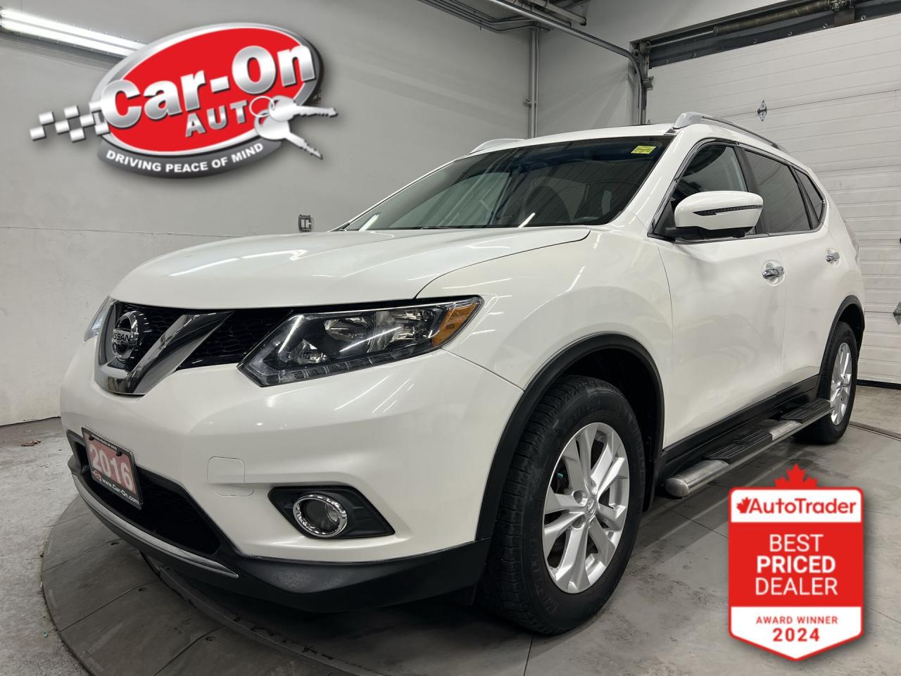 2016 Nissan Rogue SV TECH AWD | PANO ROOF | HTD SEATS | 360 CAM Photo0