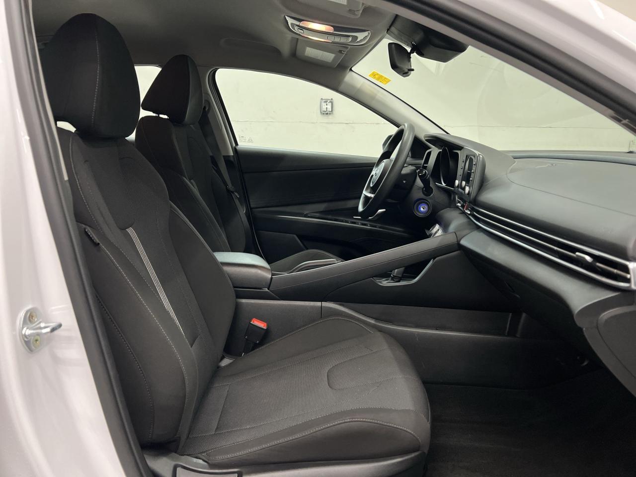 2021 Hyundai Elantra AUTOMATIC | HTD SEATS | WIRELESS CARPLAY |REAR CAM Photo