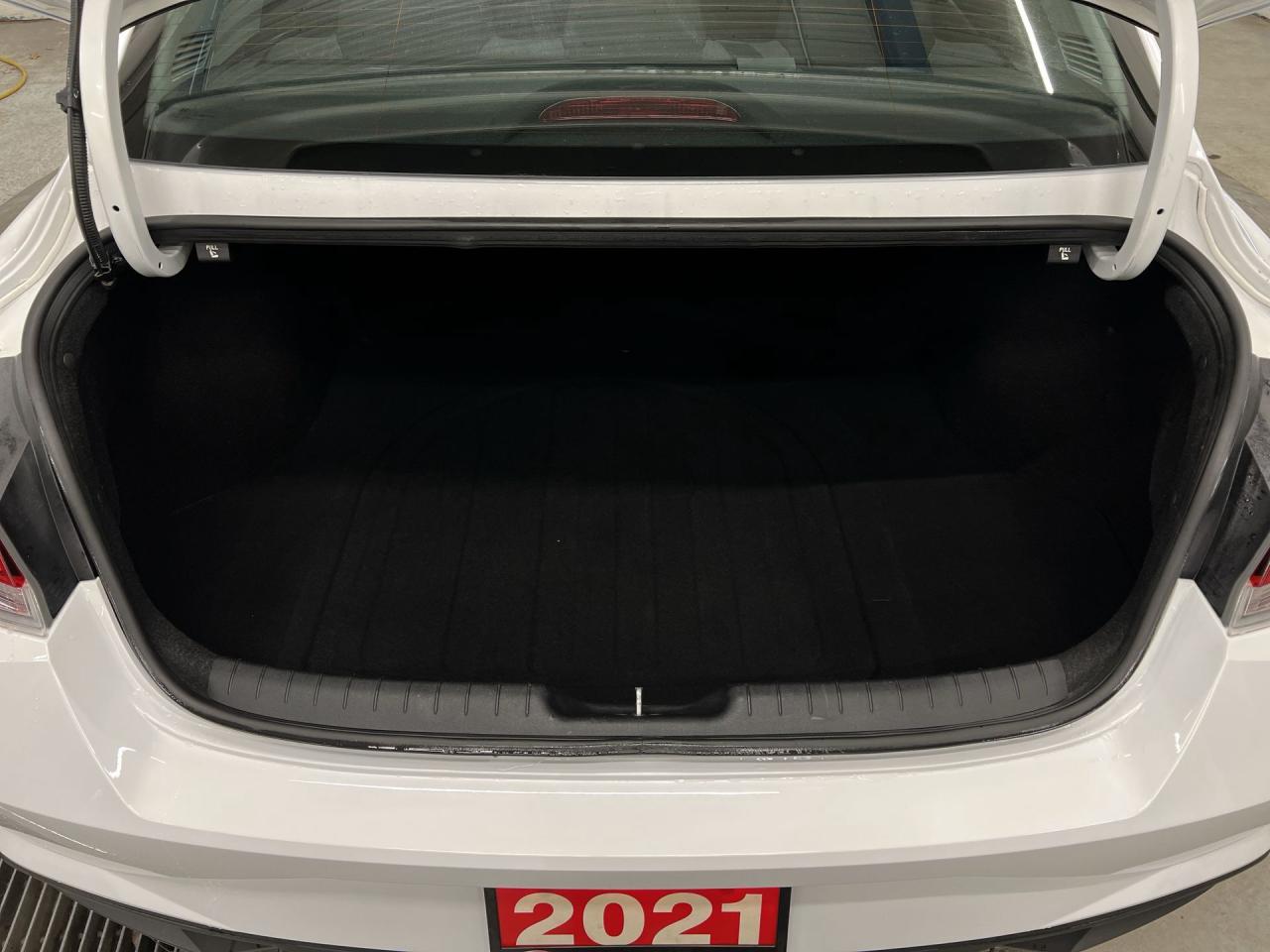 2021 Hyundai Elantra AUTOMATIC | HTD SEATS | WIRELESS CARPLAY |REAR CAM Photo