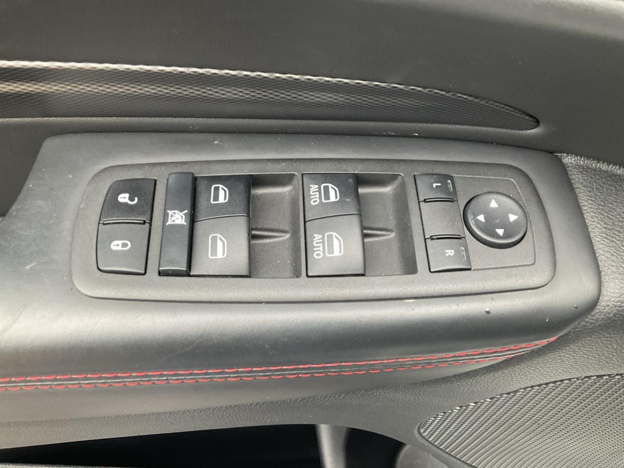 2023 Dodge Durango RMT START / HEATED SEATS & WHEEL / PWR LIFTGATE Photo