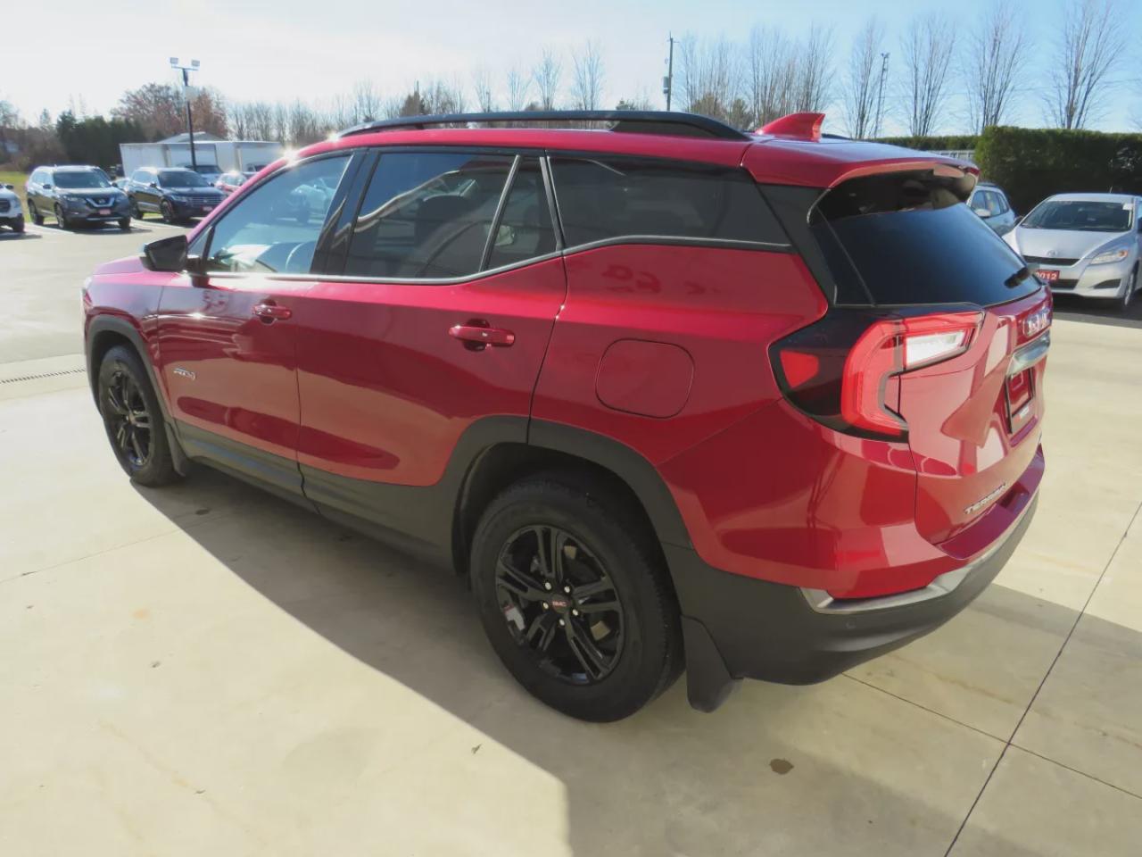 2024 GMC Terrain AT4 (**CLEAN TITLE/NO ACCIDENTS!!**SAFETY/CERTIFIED!!**AWD****BOSE SPEAKER SYSTEM**REMOTE START**LEATHER** POWER DRIVERS SEAT**ALLOY WHEELS**FOG LIGHTS**PANORAMIC SUNROOF**POWER HATCH**HEADS UP DISPLAY**MEMORY DRIVERS SEAT**HEATED STEERING WHEEL**PUSH BUT Photo2