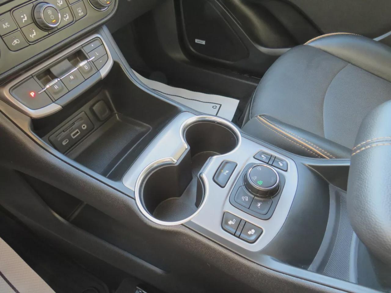 2024 GMC Terrain AT4 (**CLEAN TITLE/NO ACCIDENTS!!**SAFETY/CERTIFIED!!**AWD****BOSE SPEAKER SYSTEM**REMOTE START**LEATHER** POWER DRIVERS SEAT**ALLOY WHEELS**FOG LIGHTS**PANORAMIC SUNROOF**POWER HATCH**HEADS UP DISPLAY**MEMORY DRIVERS SEAT**HEATED STEERING WHEEL**PUSH BUT Photo