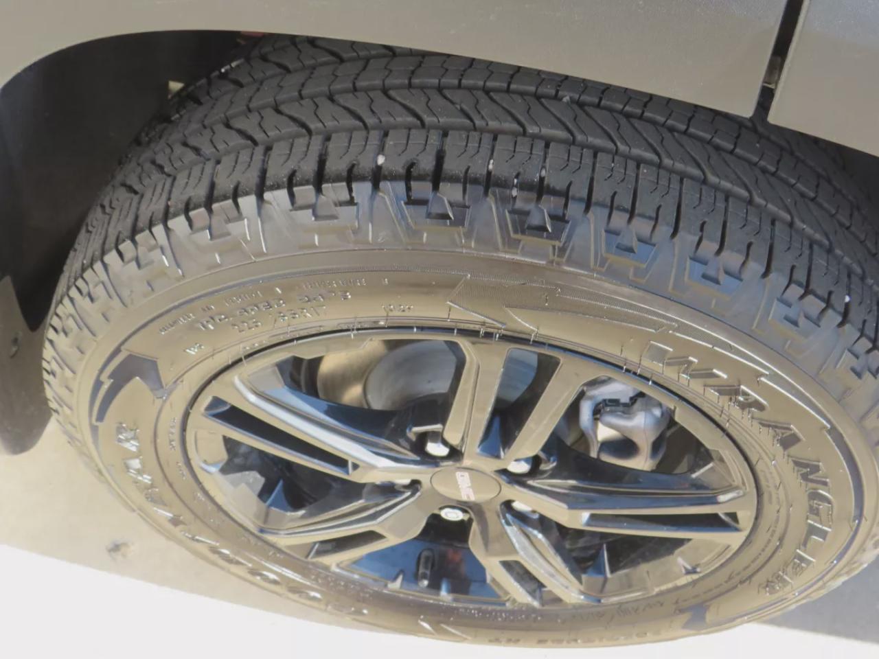 2024 GMC Terrain AT4 (**CLEAN TITLE/NO ACCIDENTS!!**SAFETY/CERTIFIED!!**AWD****BOSE SPEAKER SYSTEM**REMOTE START**LEATHER** POWER DRIVERS SEAT**ALLOY WHEELS**FOG LIGHTS**PANORAMIC SUNROOF**POWER HATCH**HEADS UP DISPLAY**MEMORY DRIVERS SEAT**HEATED STEERING WHEEL**PUSH BUT Photo