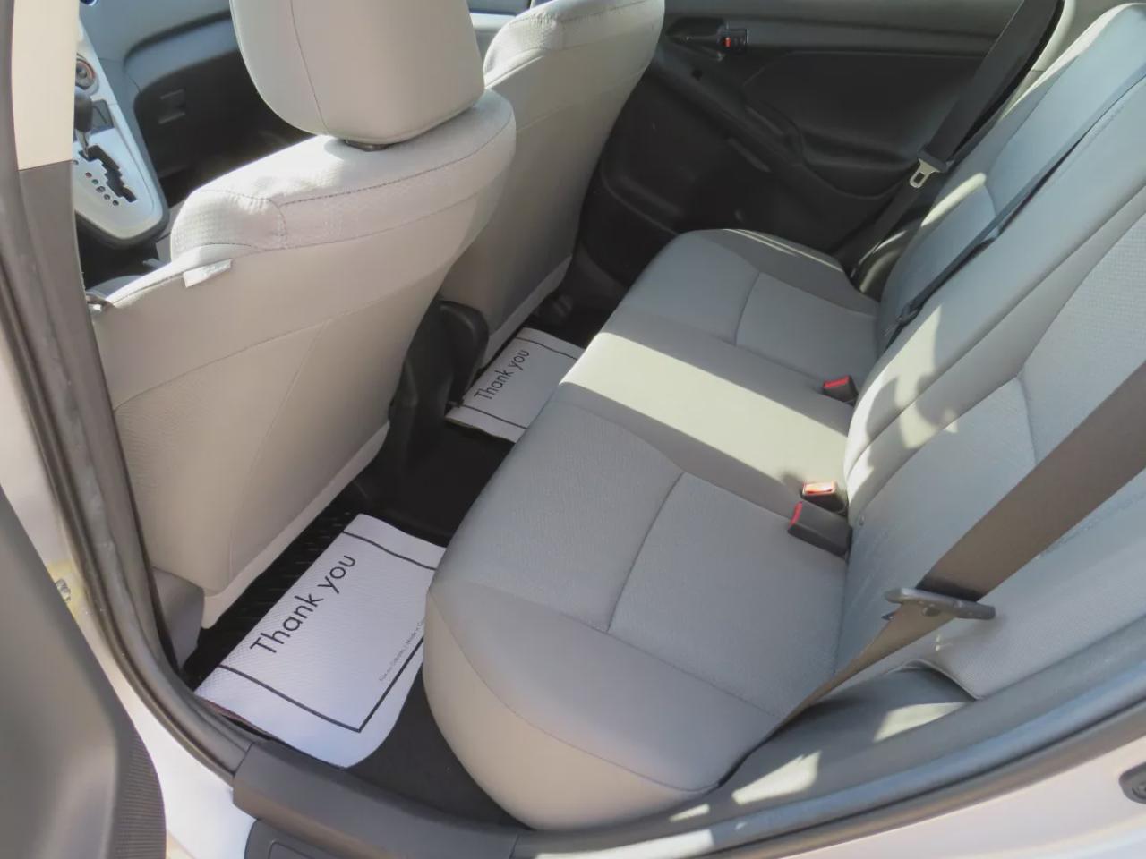 2012 Toyota Matrix ( **EXTREMELY LOW KMS!!**CLEAN TITLE/NO ACCIDENTS!!**SAFETY/CERTIFIED!!**POWER WINDOWS**CRUISE CONTROL**A/C** POWER WINDOWS**POWER LOCKS** AM/FM/CD RADIO**) Photo