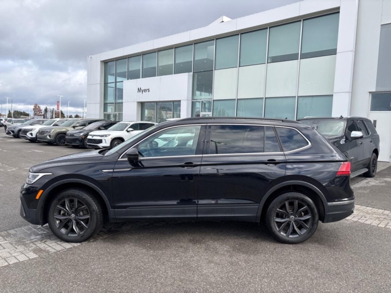 2024 Volkswagen Tiguan Comfortline  - Power Liftgate Photo
