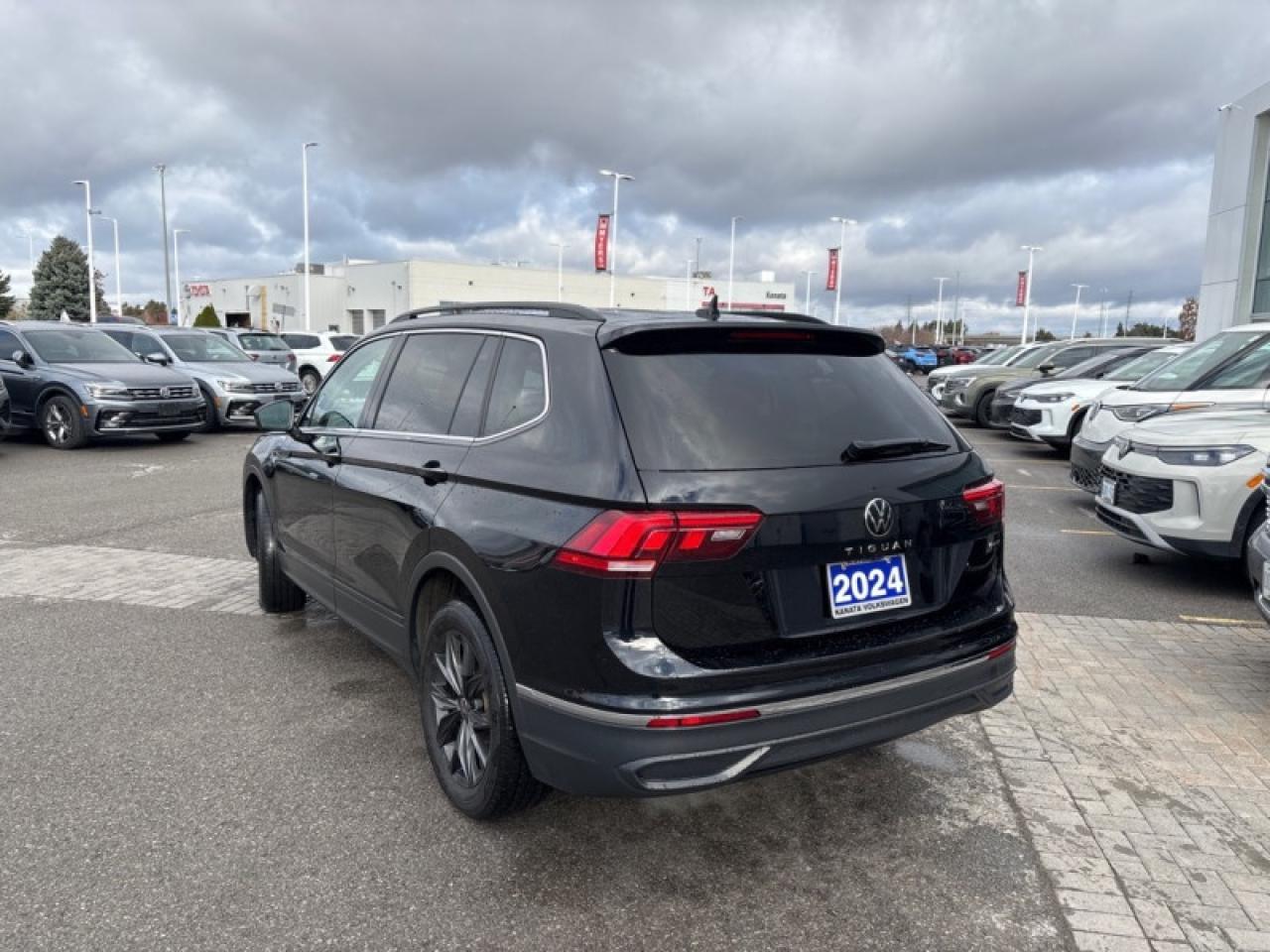 2024 Volkswagen Tiguan Comfortline  - Power Liftgate Photo2