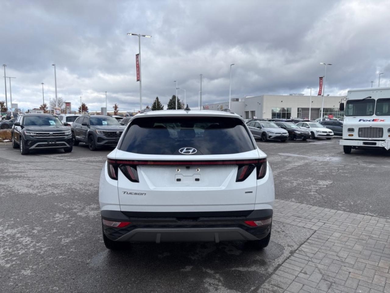 2024 Hyundai Tucson Preferred  - Heated Seats Photo3
