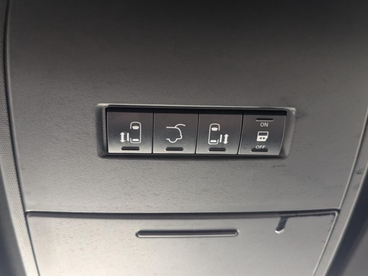 2018 Dodge Grand Caravan GT Photo