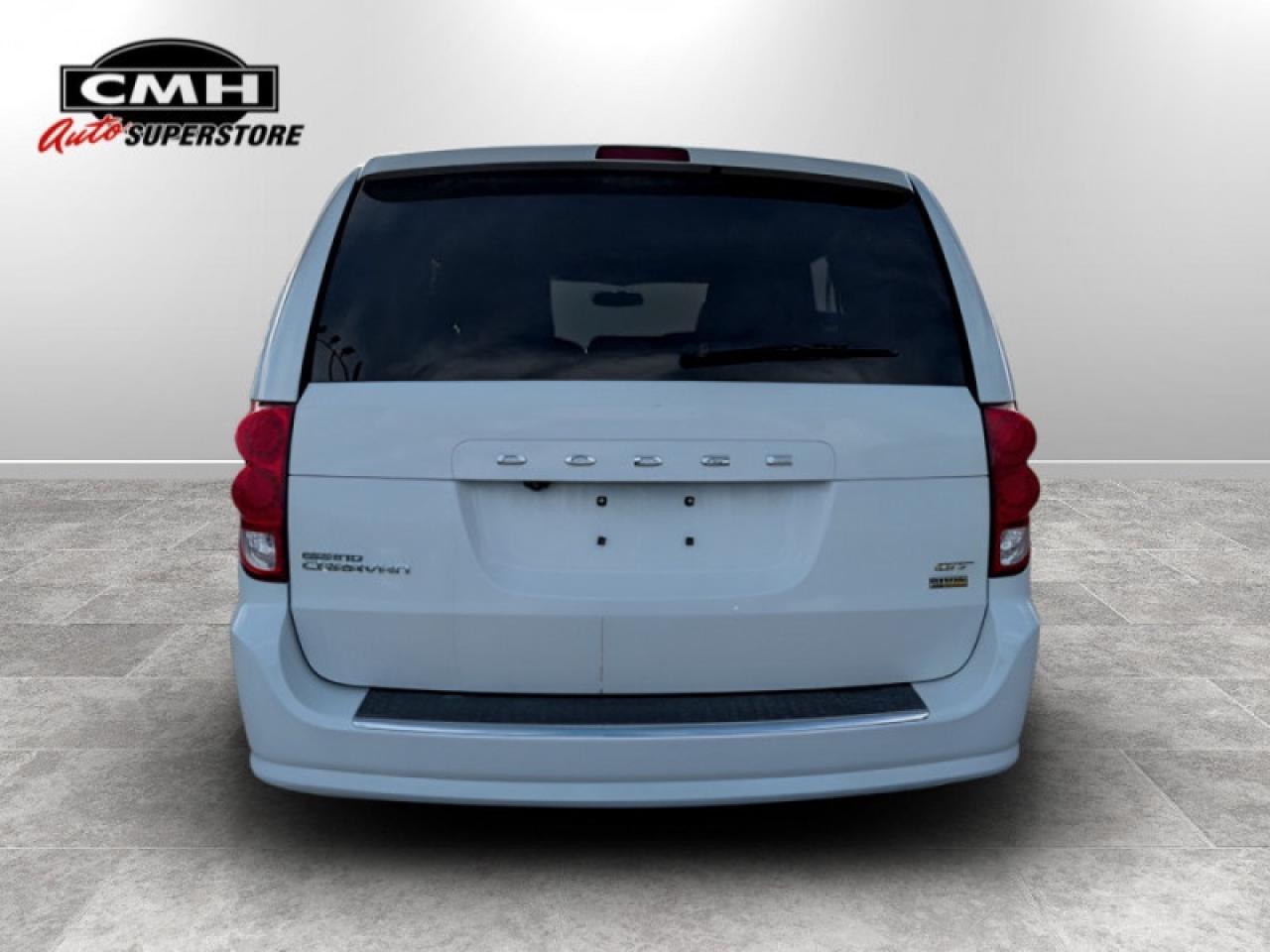 2018 Dodge Grand Caravan GT  **22 SERVICE RECORDS** Photo4