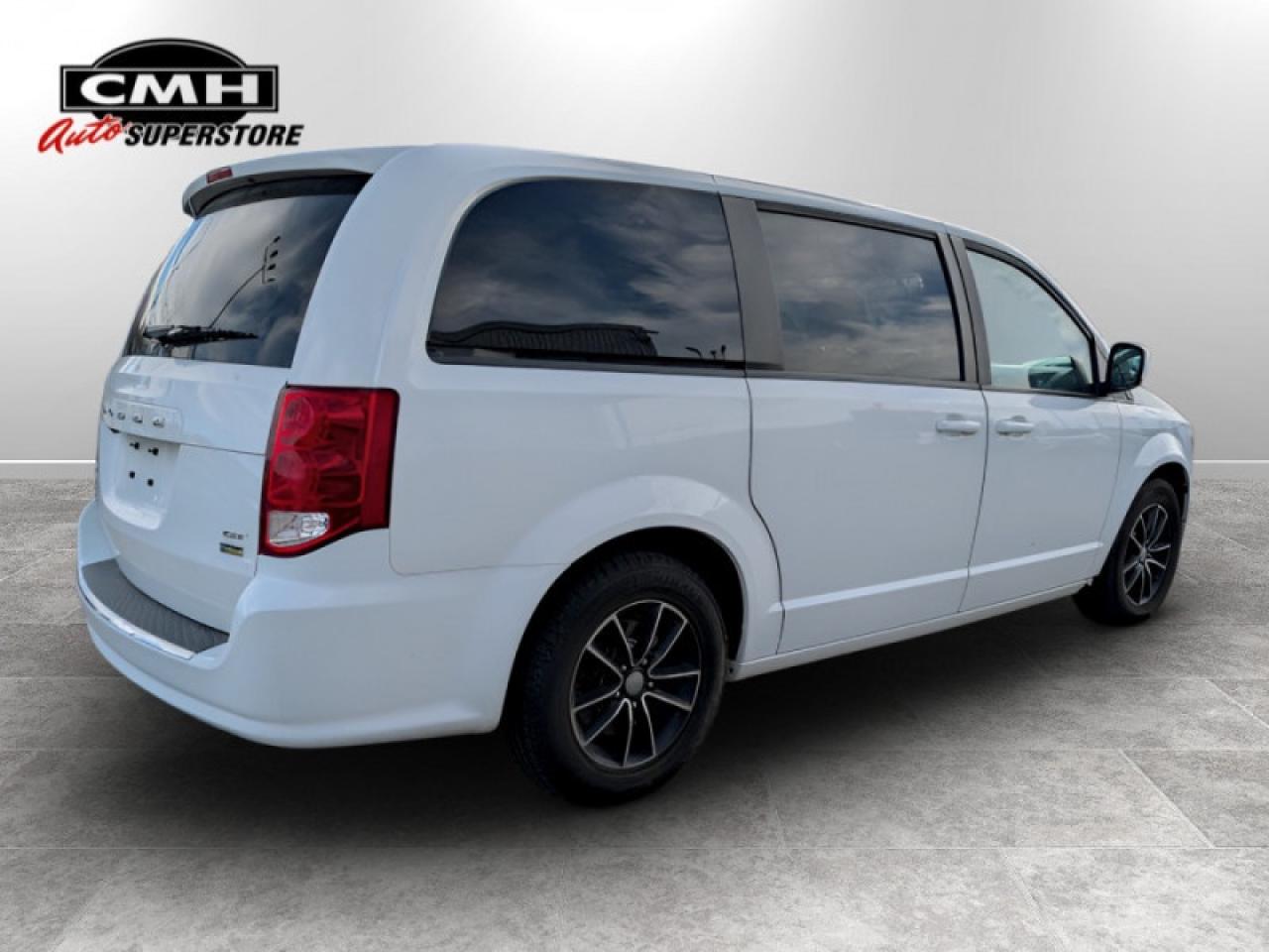 2018 Dodge Grand Caravan GT  **22 SERVICE RECORDS** Photo