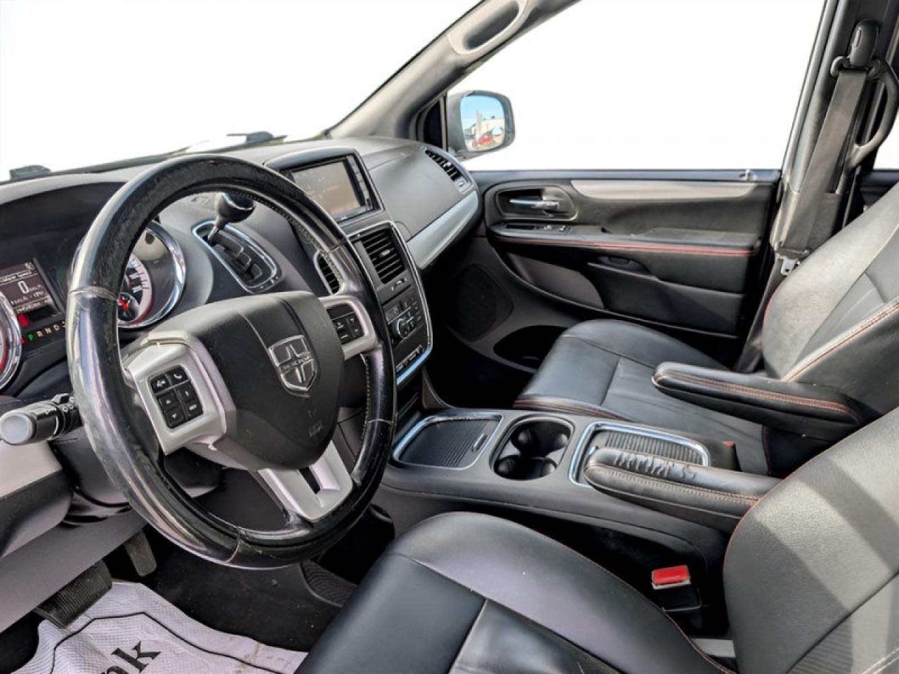 2018 Dodge Grand Caravan GT  **22 SERVICE RECORDS** Photo