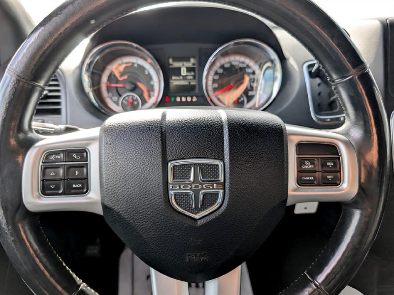 2018 Dodge Grand Caravan GT  **22 SERVICE RECORDS** Photo