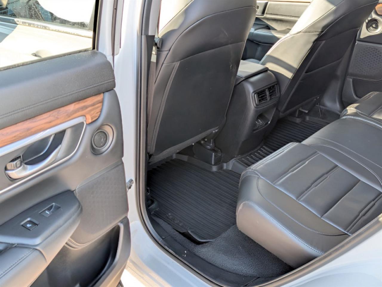 2021 Honda CR-V EX-L  **AWD - CLEAN CARFAX - APPLE CP* Photo