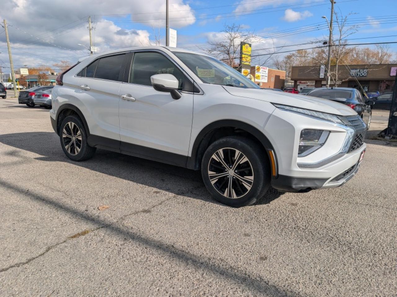 2022 Mitsubishi Eclipse Cross SE Photo