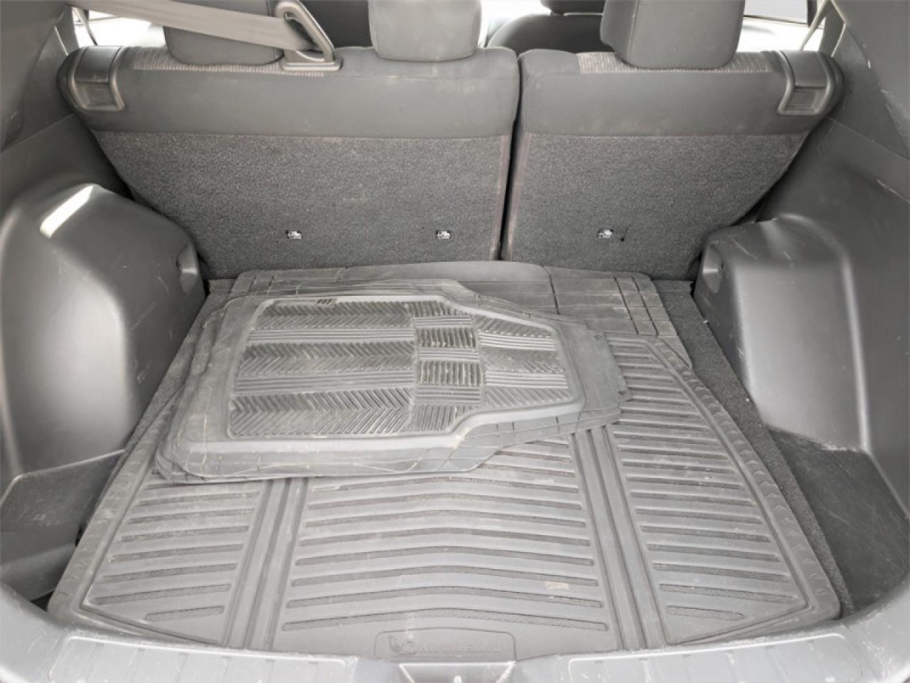 2022 Mitsubishi Eclipse Cross SE  **BLIND SPOT - APPLE CP** Photo